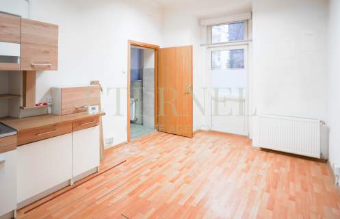 Lokal użytkowy 110m2 ul. Krowoderska centrum