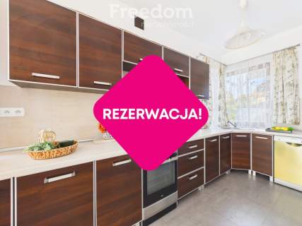 Dom z garażem w atrakcyjnej lokalizacji