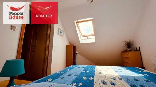 Dwupoziomowy apartament nad morzem z basenem