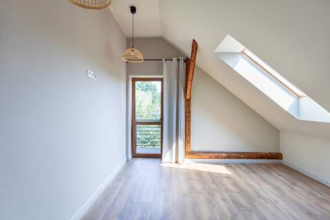 DOM 3 PIĘTRA - 230 M2 - DZIAŁKA 12 ARÓW - ZARZYCE
