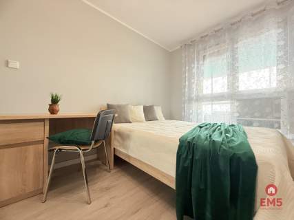 Panorama miasta i 3 oddzielne pokoje