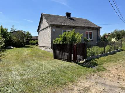 Dom 50 m2 na działce w m. Babilon gm. Lipsko.