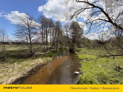 Letniskowy z tarasem działka 916m las Barycz