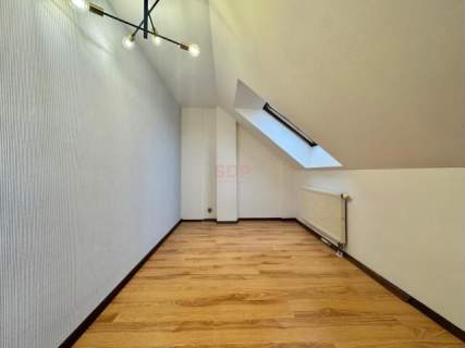 Klecina dwupoziomowe łącznie 103m2 z antresolą