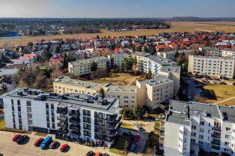 Bemowo 6 pokoi, inwestycyjne lub dla dużej rodziny