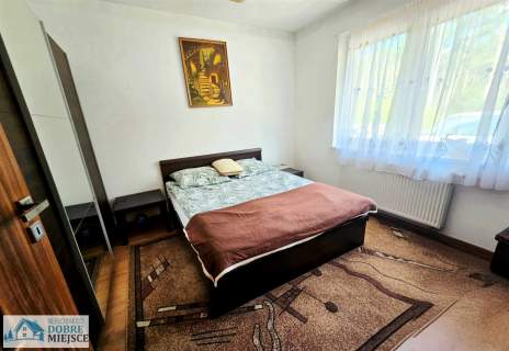 Parterowy, wolnostojący przy lesie i jeziorze 