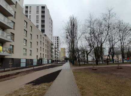 Wyjątkowy układ, okna na 3 strony, komórka, garaż