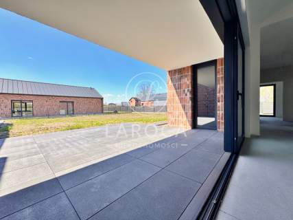 Nowoczesny Dom, w stylu Loft / Papowo Toruńskie.
