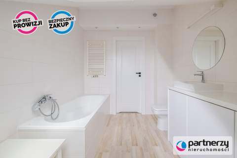 Apartament w Śródmieściu, 3 pokoje z m. postojowym