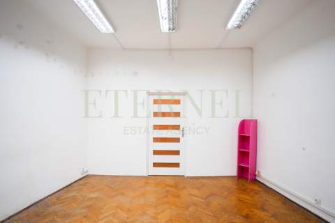 Lokal użytkowy 110m2 ul. Krowoderska centrum