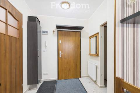 Parter 31 m Garderoba Parking