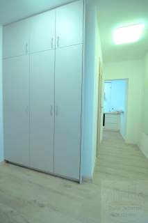 Odremontowane ciche 2 pokojowe z balkonem piwnica