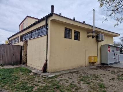 Lokal usługowo-handlowy w centrum Konina - 125 m2