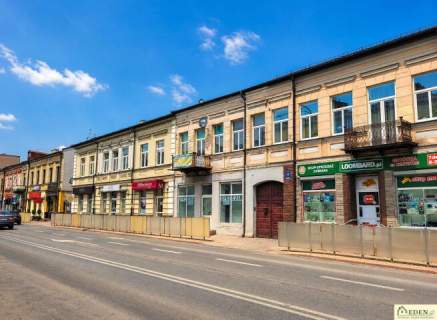 Lokale usługowo-mieszkaniowe w kamienicy na Wyszyńskiego 9, Łuków