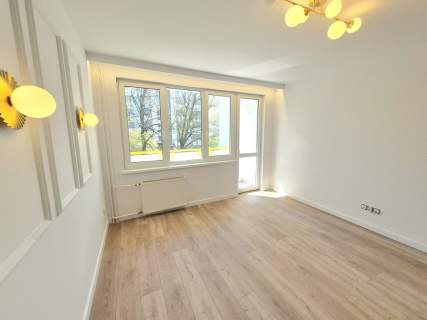 -ŚWIEŻO PO REMONCIE-ROZKŁAD-BALKON-MEDIA MIEJSKIE-