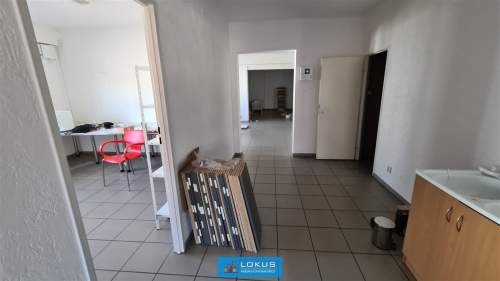 Lokal magazynowo-biurowy parter 150 m2 Teofilów