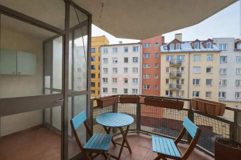 5 pokoi 89 m2 Centrum Wrocławia - Plac Bema 2 balkony Winda