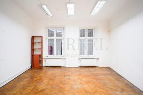 Lokal użytkowy 110m2 ul. Krowoderska centrum