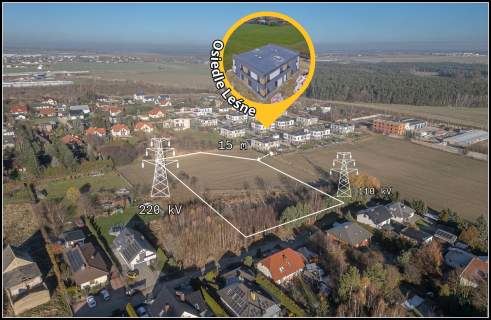 Teren rolniczy z rowem melioracyjnym, linia 220 kV i 110 kV