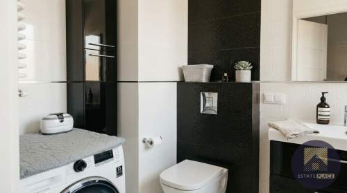 3 POKOJE W IDEALNYM STANIE BALKON GARAŻ