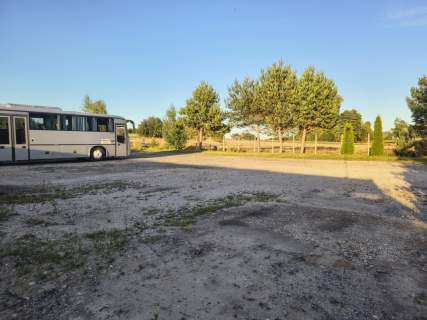 Dom z warsztatem mechanicznym i dużą działką