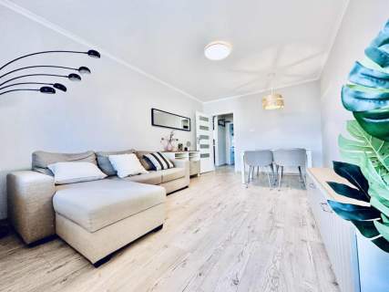 Komfortowe 2 pokoje Balkon 50 m Legnica