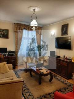 61 m2 z balkonem na Salwatorze, do wejścia