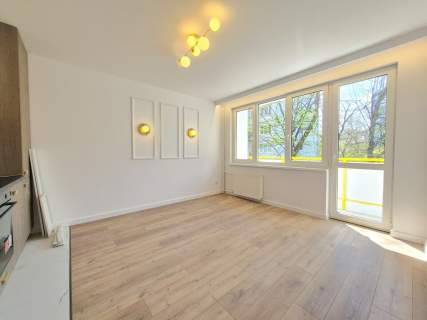 -ŚWIEŻO PO REMONCIE-ROZKŁAD-BALKON-MEDIA MIEJSKIE-