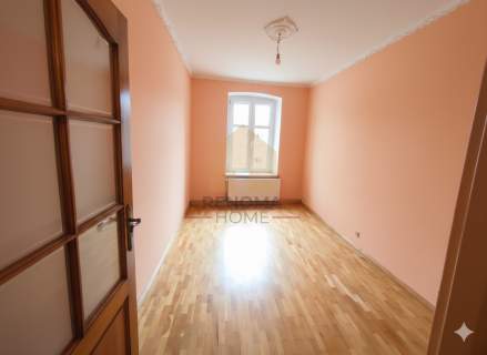 3 POKOJE 82m2 CENTRUM NISKI CZYNSZ