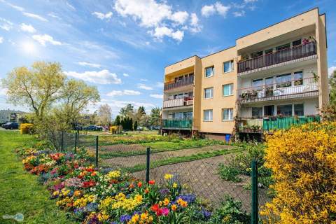 3 pok, Podkarczówka, 2 p, balkon loggia do wejścia