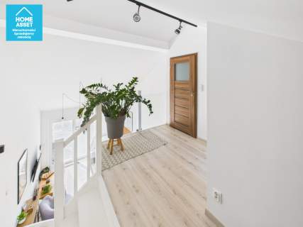 OKAZJA 103 m 4 pokoje antresola Gdynia
