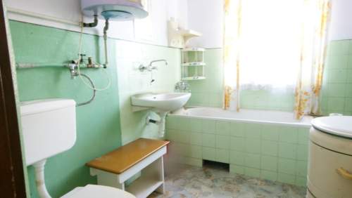 Dom 80 m2, budynek gosp., działka 38 a, Ostrów Lub