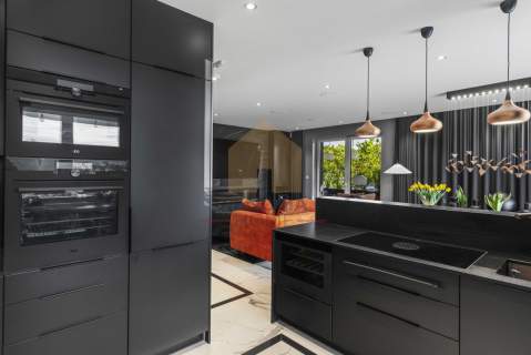 Luksusowy Penthouse z tarasem 2 MP