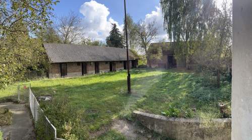 Dwa domy, działka 7400 m kw. w Końskowoli.