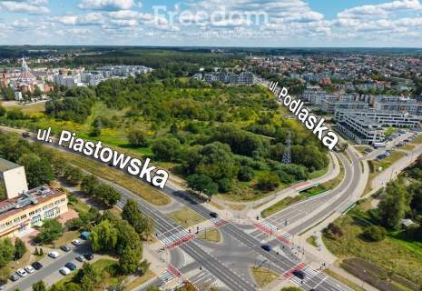 Trójstronne 4 pokoje. 2 balkony. Garaż. STANDARD 