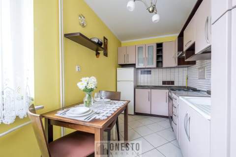 Tanie mieszkanie 51m2, 2 pokoje, balkon, 1 piętro ul. Bursztynowa