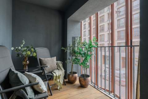 Browary Warszawskie balkon garaż komórka