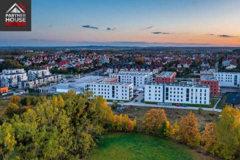 4 pokoje 74,51 m2 2 piętro balkon Świetna lokalizacja