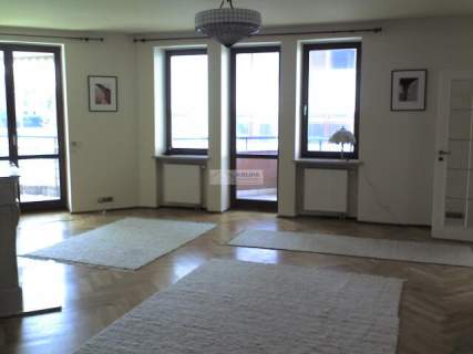Nieruchomość komercyjna do wynajęcia, 125 m2, Warszawa