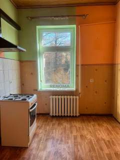 32m2 / 1 piętro do własnej aranżacji.