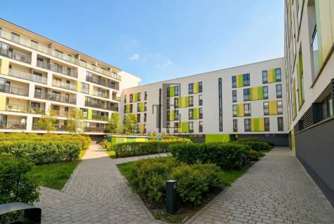 K. Jędrusik Duży balkon Garaż Słoneczne