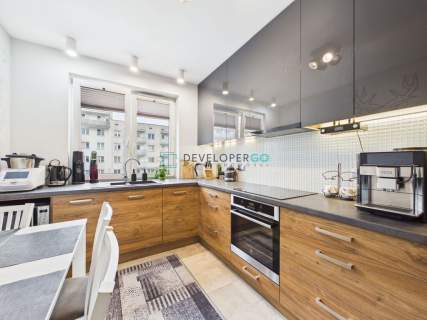 75m 4 pokoje balkon garaż ul. Sybiraków
