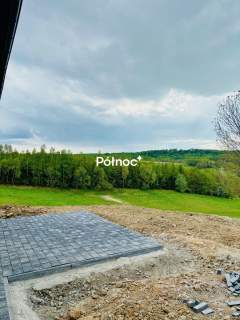Chronów-dom w stanie deweloperskim