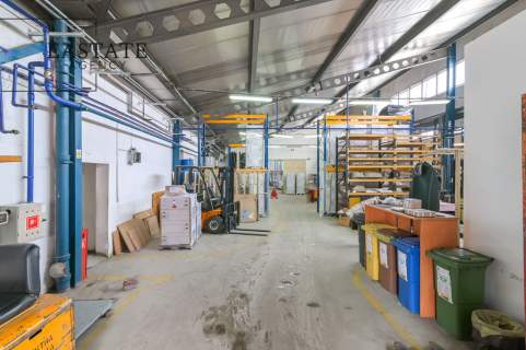 Hala produkcyjno-magazynowa 951 m2 na wynajem
