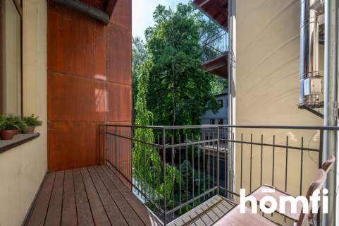 Przestronne 3 pokoje, oddzielna kuchnia, balkon