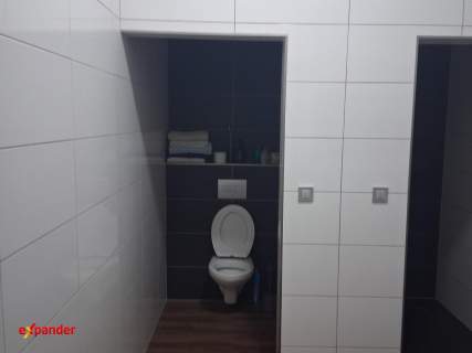 Nowoczesny biurowiec w dobrej lokalizacji 150 m2