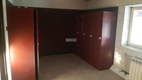Kobyłka całe piętro o wys. 2,9 m2 pod dzialnosc