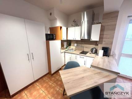 Słoneczny Apartament 25 m2   Duży balkon   Blisko