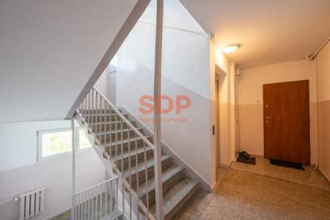 3 pokoje w rozkładzie po remoncie balkon Nowy Dwór