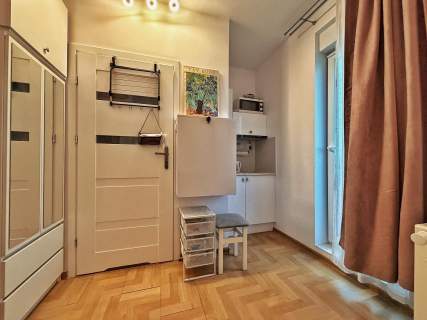 OD ZARAZ Kawalerka / studio w centrum Wrocławia ul.Pochyła
